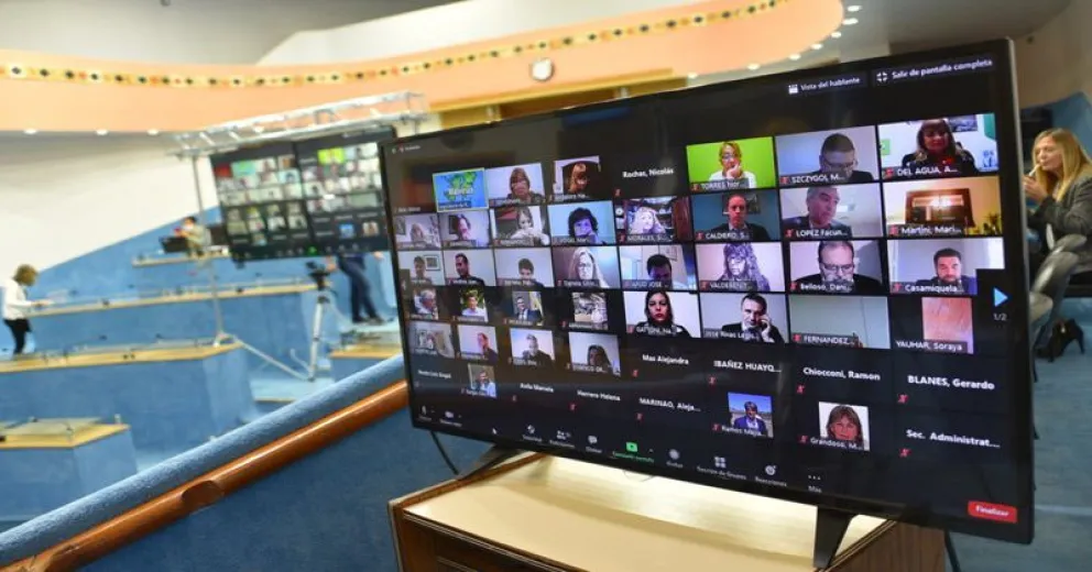 Sancionan ley que declara zona de desastre a Bariloche