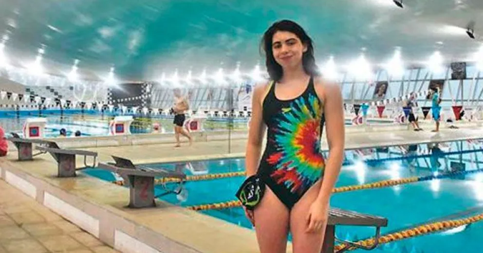 Anna Huusmann espera ansiosa la apertura de las piletas