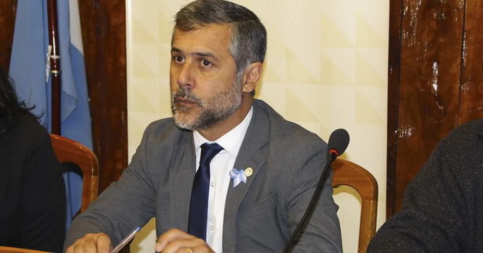 “Es inconveniente que se consolide una estrategia de supervivencia que es indigna, medieval y muy riesgosa sanitariamente”