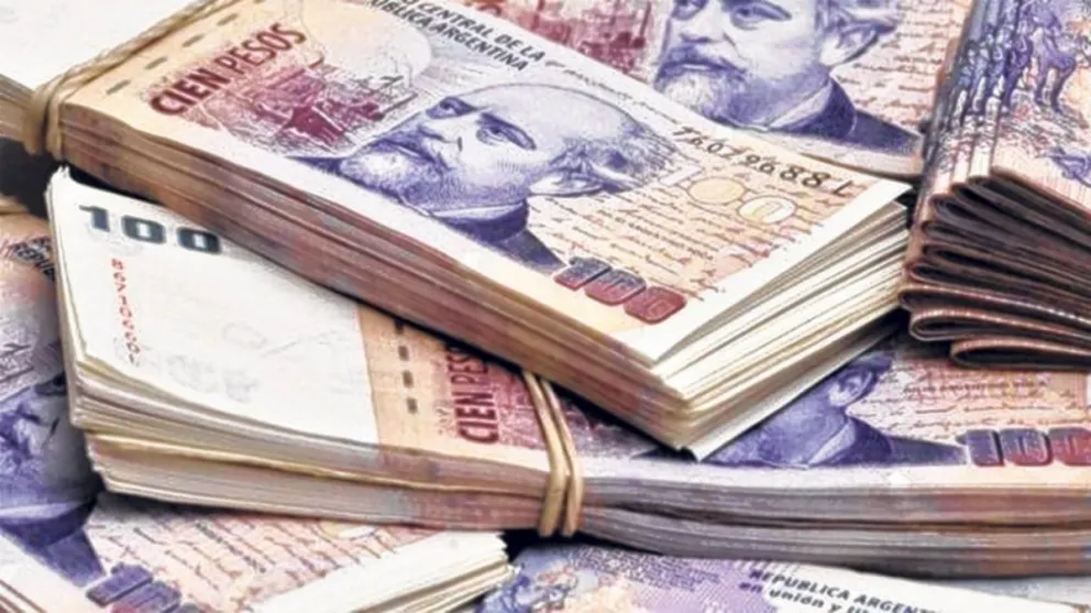 La encrucijada al momento de optar  por un crédito para abonar gastos