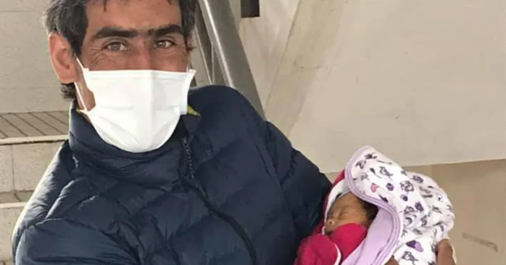 Con gran emoción Carlos comenzó su convivencia con Pía