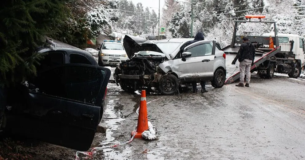 Una mujer herida en un accidente en el kilómetro 2,5 de Pioneros