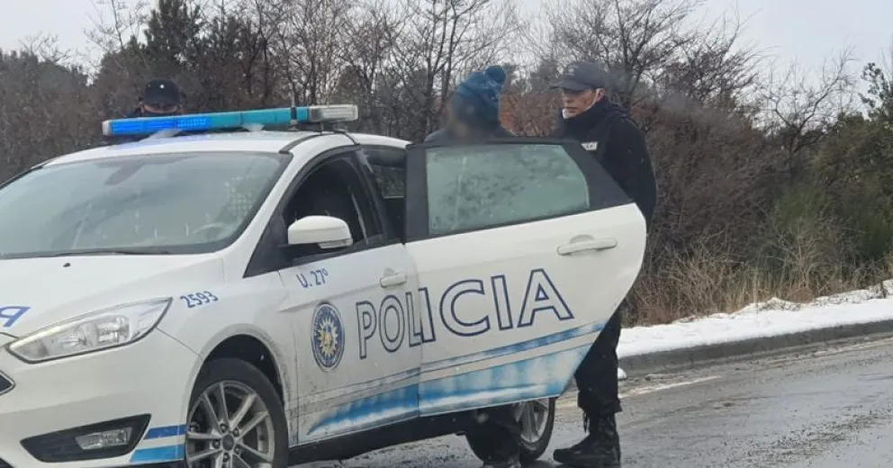 Atrapan a dos ladrones que habían cortado la alarma de una vivienda