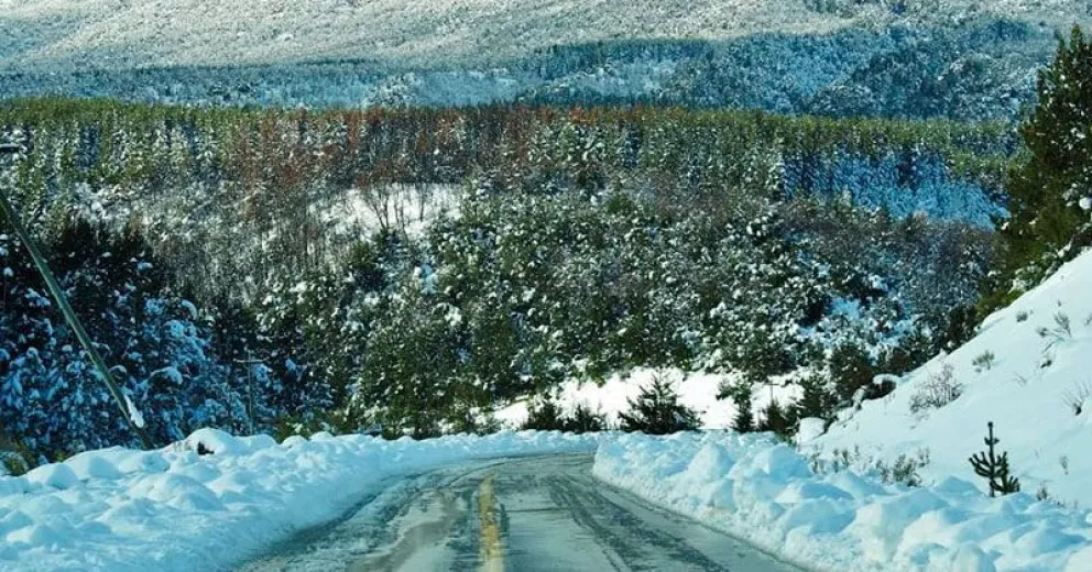 Ruta 40, entre Bariloche y El Bolsón, cerrada hasta nuevo aviso