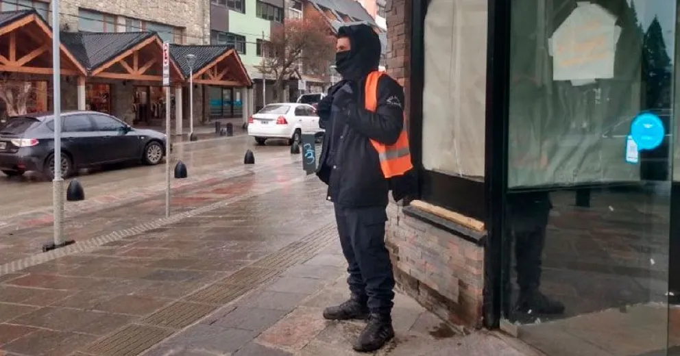 Llegaron a Bariloche más de 70 efectivos policiales