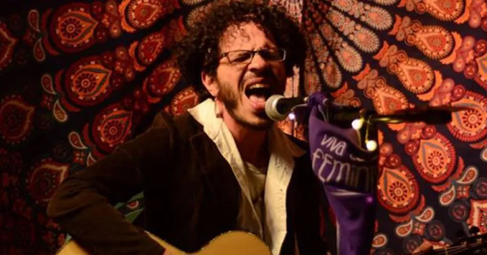 Fran De Médicis presenta “Sencillo” por Instagram