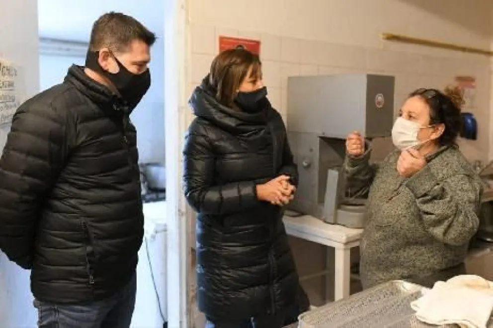 La gobernadora visitó el Comedor Capacitador “Gotitas de Esfuerzo”