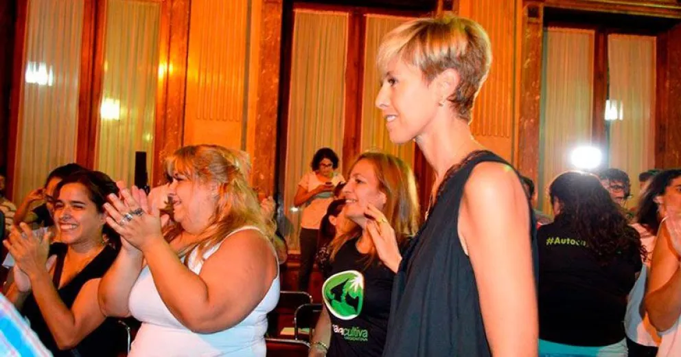 García Larraburu celebró nueva regulación del cannabis medicinal