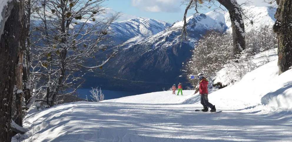 Cuánto cuesta esquiar o hacer snowboard en Río Negro
