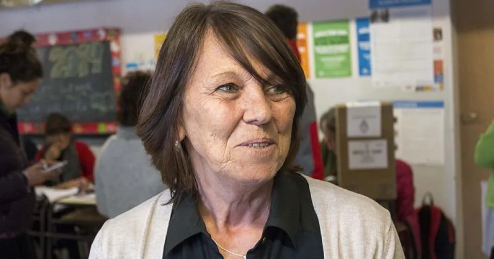 Balseiro: “Las actividades comerciales siguen con su horario normal”