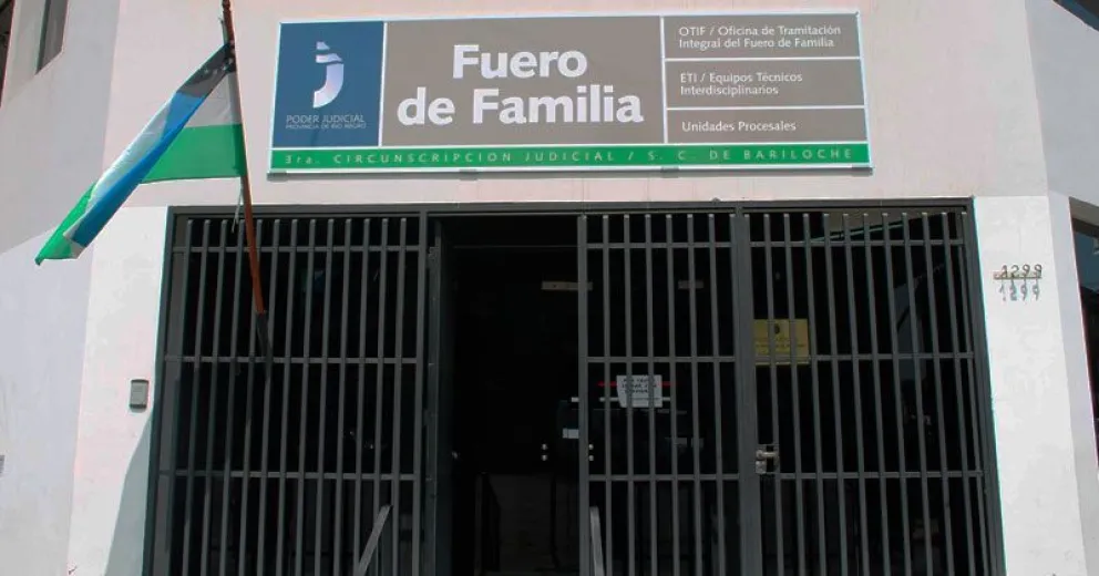 El equipo de trabajo del Juzgado de Familia expresa su preocupación por el hostigamiento a Marcela Pájaro