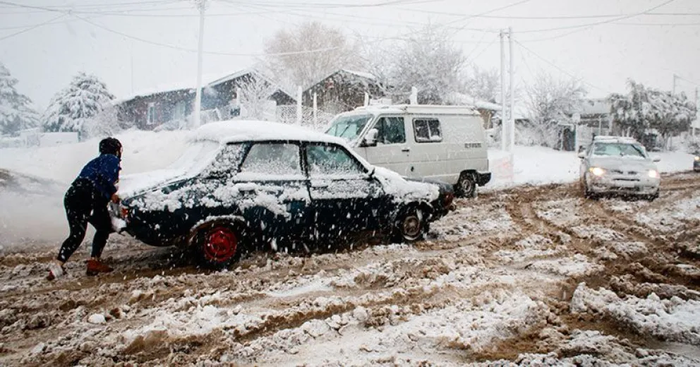 "Pedimos paciencia frente al temporal y que se cuiden" expresó Patricia Díaz