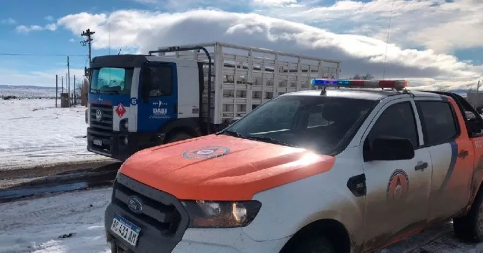 Se abasteció de gas a Laguna Blanca y se pudo acceder a Pilquiniyeu del Limay