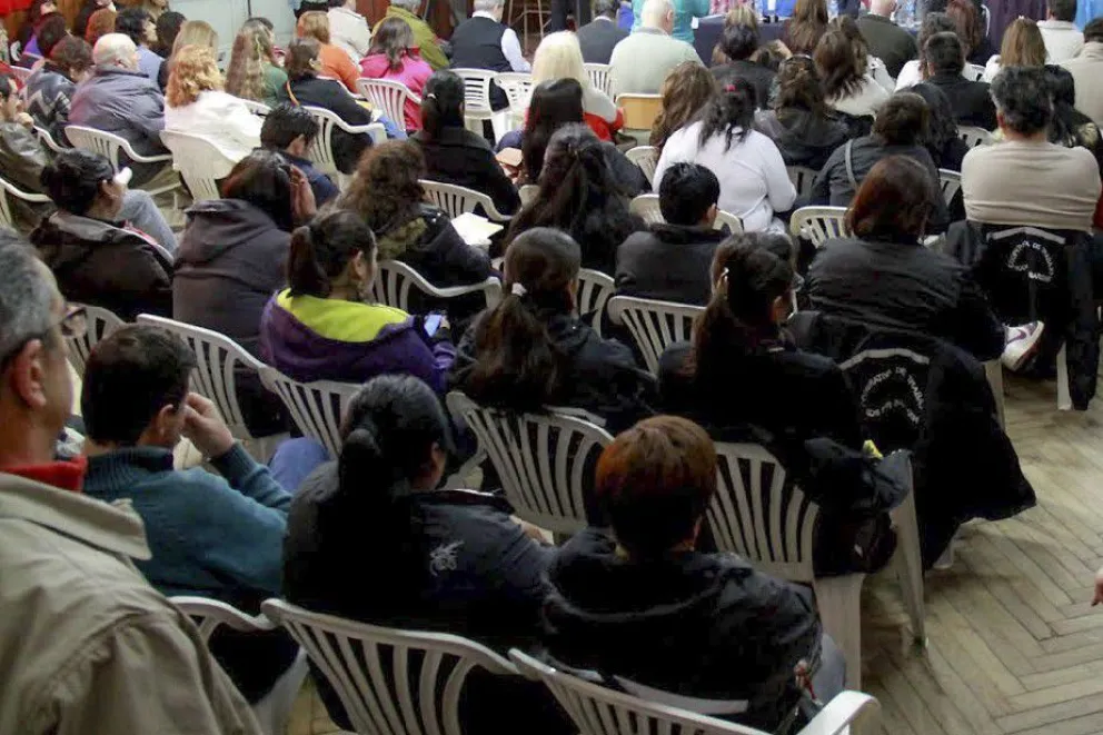 Cooperativas y mutuales reciben asesoramiento permanente para su conformación y desarrollo