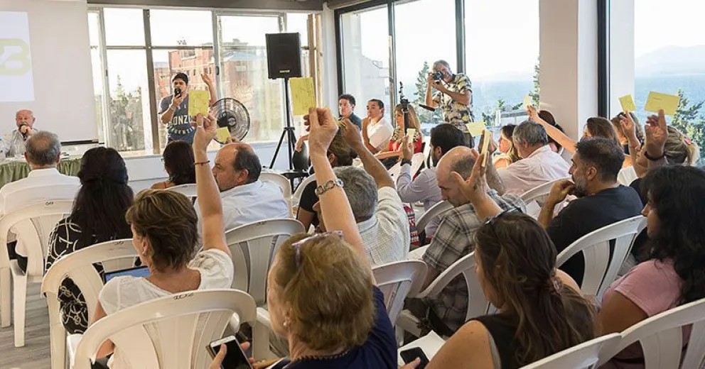 La Justicia ordenó que Elsa Palomo y Alejandro Pozas vuelvan a la CEB