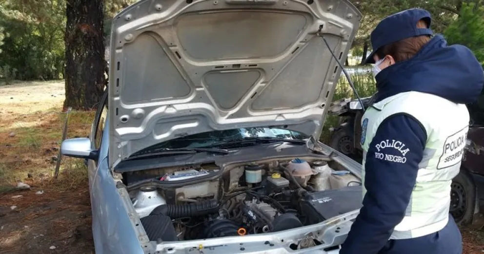 Hallan un vehículo en El Bolsón que tenía un pedido de secuestro