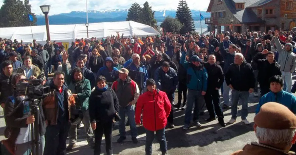 Concejo rechazó por mayoría el tratamiento del pase a planta de municipales contratados