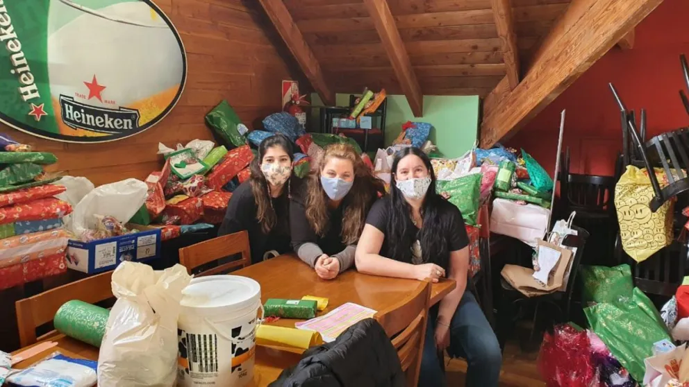 Cumpliendo Sueños entregó cientos de presentes por el Día de la Niñez