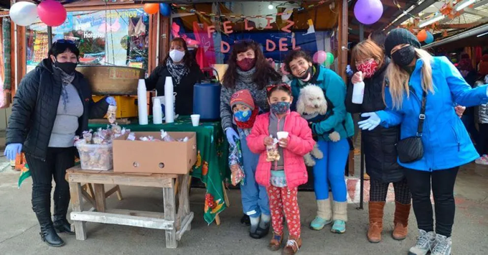 En la Feria Antú agasajaron a los más chiquitos por su día