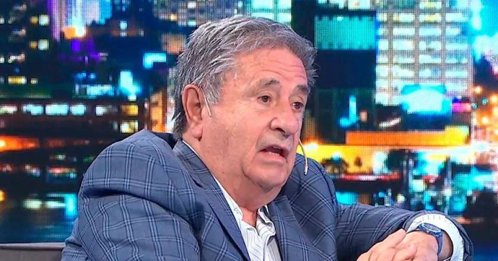 "Es ridículo que piensen que el año que viene va a haber elecciones", dijo Duhalde