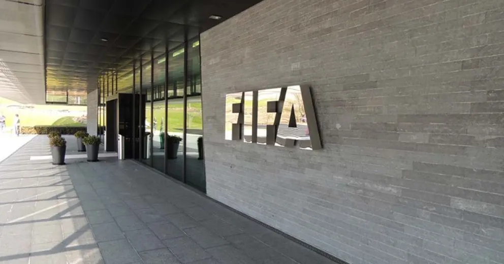 La FIFA no pondrá obstáculos para que Messi se vaya del Barcelona