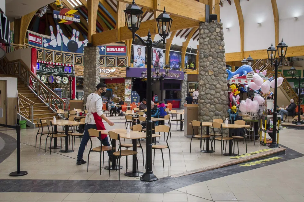 Las ventas del shopping cayeron un 70%