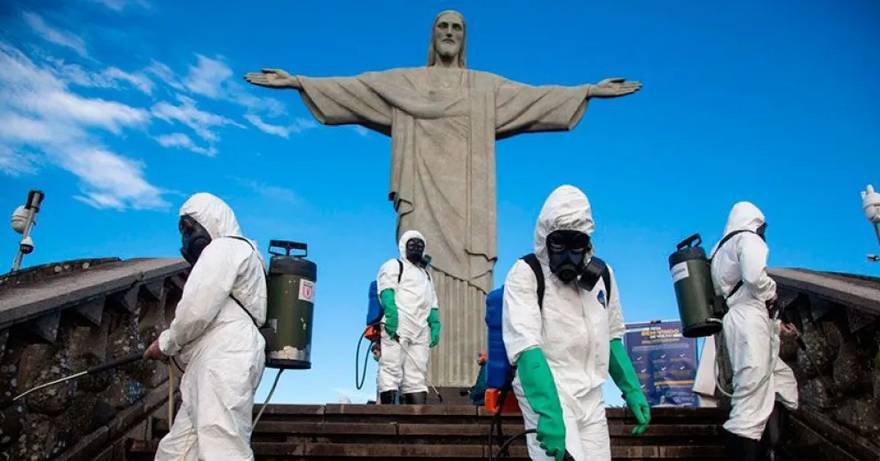 El mundo se acerca a los 25 millones de casos y a las 839.000 muertes