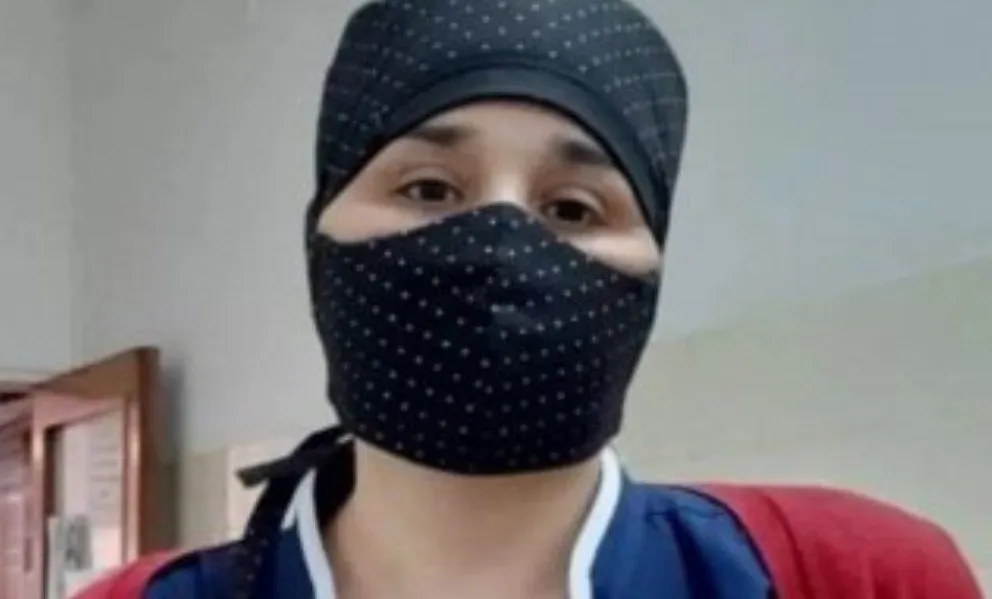 Una enfermera vive en motorhome para no contagiar de coronavirus a su familia