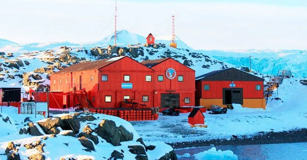 Susto en la Antártida: se registró un terremoto de 5.2 grados y las bases se encuentran en alerta