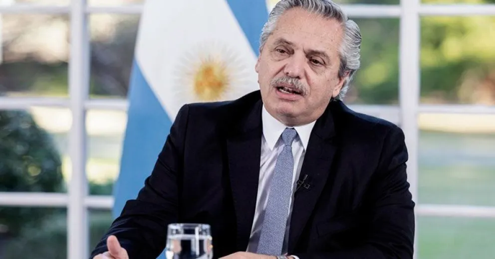 "La riqueza de la sociedad está dada en el desarrollo de educación, ciencia y tecnología"