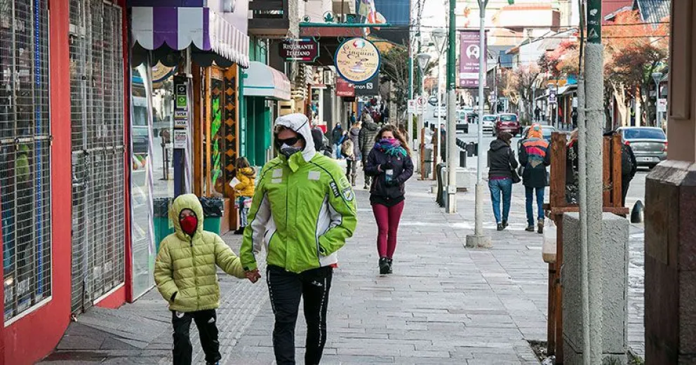 Los turistas utilizarán una app y no deben aislarse, antes o después del viaje