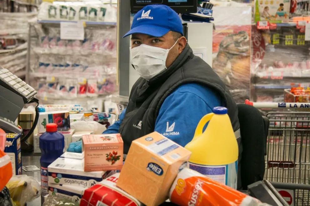 Desde marzo, los alimentos de primera necesidad triplicaron el nivel de inflación del Indec