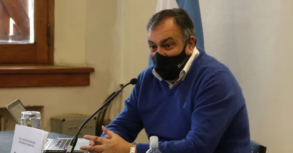 Gennuso: ”Bariloche necesita que empiecen a llegar los turistas, aunque sea a cuentagotas”