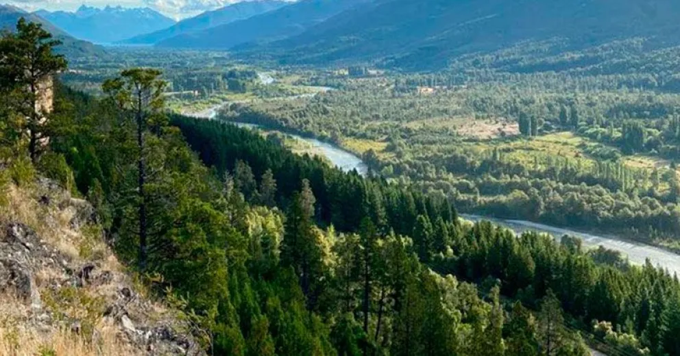 “La toma de tierras genera un impacto catastrófico a nivel turístico y ambiental”