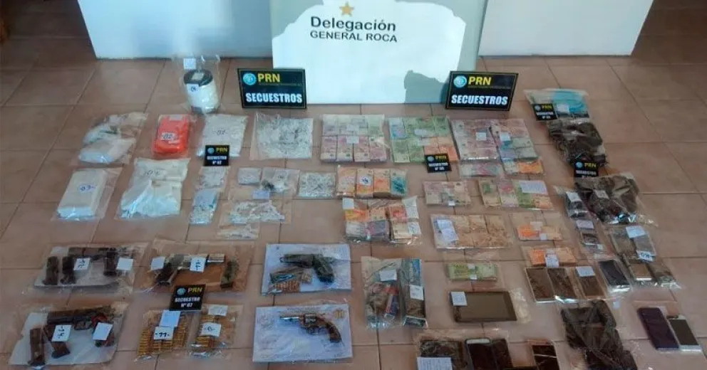 Tras un megaoperativo, desarticulan una banda narcocriminal en Río Negro