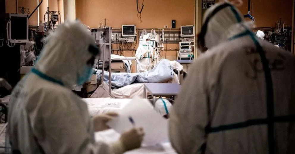 Fallecieron 117 personas en las últimas 24 horas y el total llega a 9.739