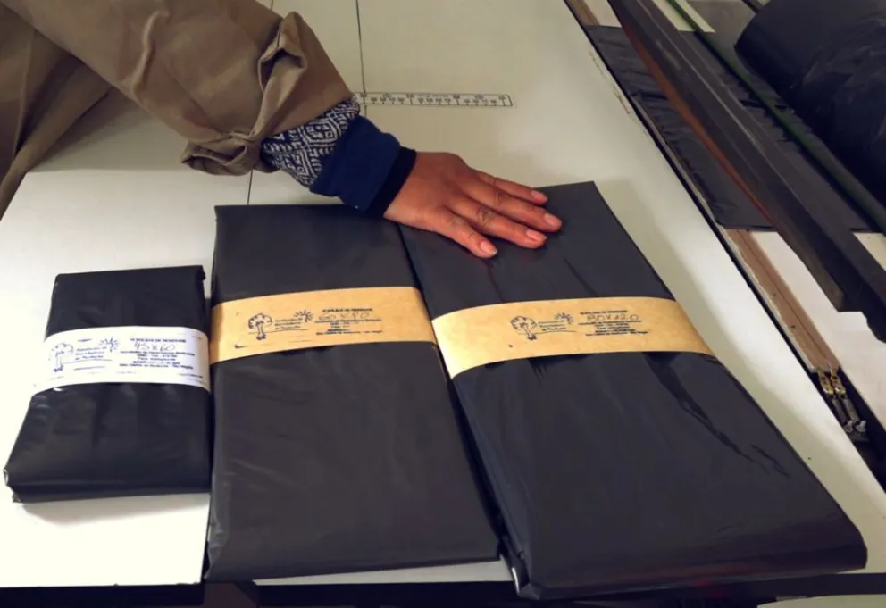 Recicladoras de Bariloche cada vez más cerca de vender sus bolsas en las góndolas