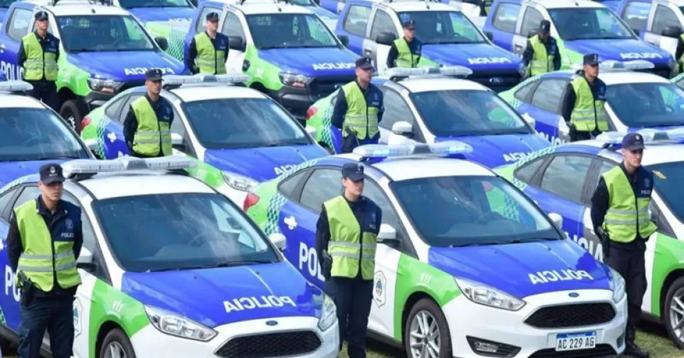 La Policía bonaerense sigue protestando pese al anuncio de suba de salarios