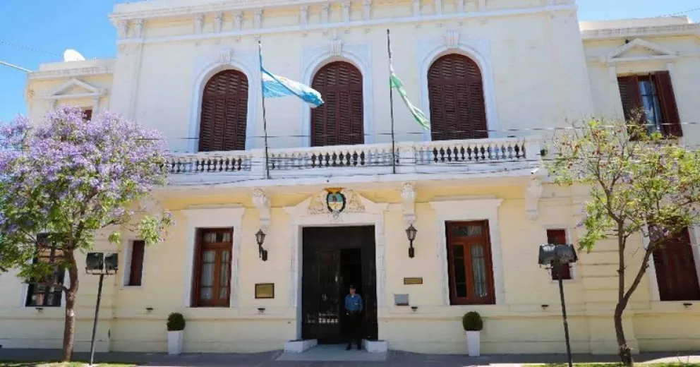 El Gobierno convocó a los gremios para seguir discutiendo la pauta salarial