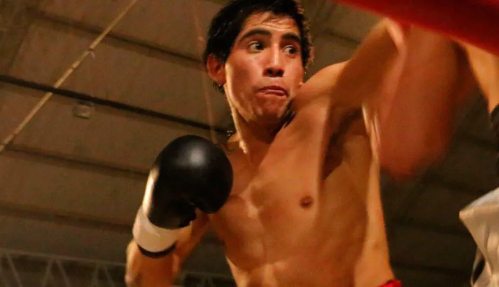 Saúl Huenchul: “Para vivir del boxeo hay que irse de Bariloche”   