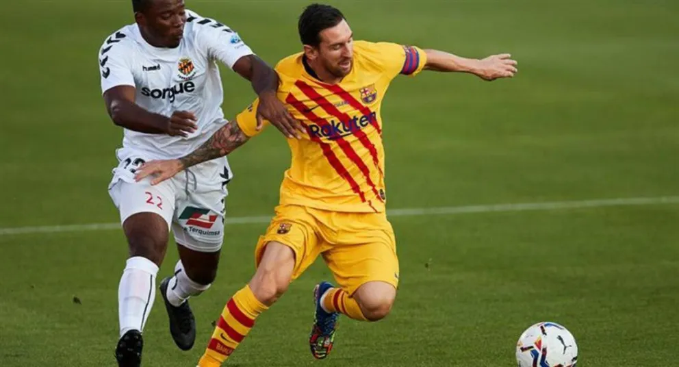 A Messi la cinta de capitán no se la saca nadie