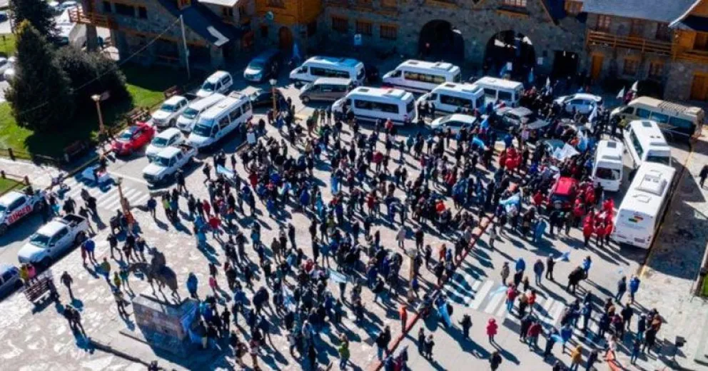 Abrazo al Aeropuerto: nuevo reclamo del turismo este lunes por apertura