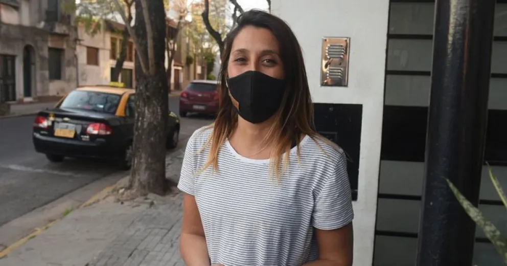 Le robaron la bici a un repartidor en la puerta de su casa y le regaló la suya