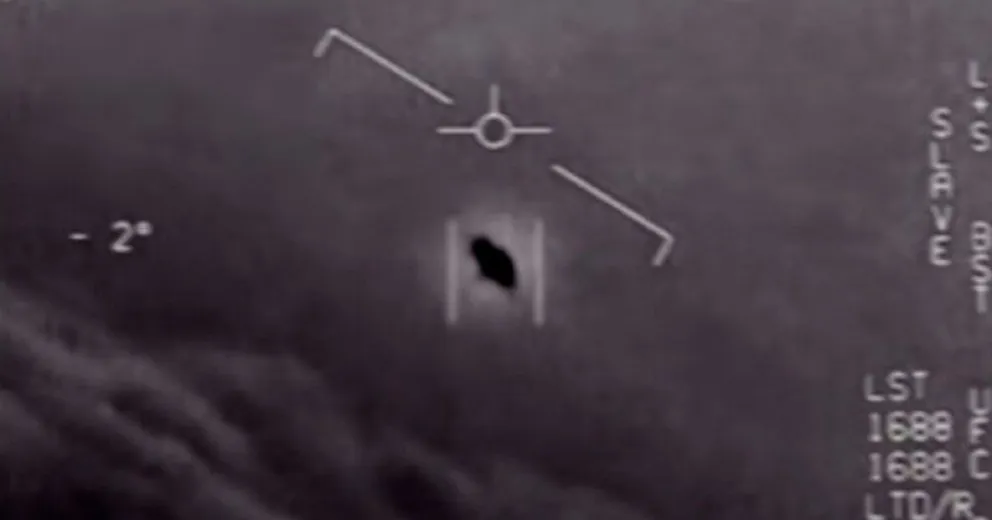 Afirmó que vio un "ovni" y que el objeto cometió un "acto de guerra" durante el encuentro