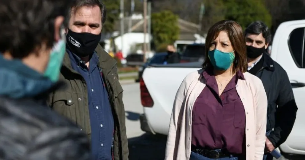 Carreras calificó de "desatino" imponer un plazo de 15 días para brindar una solución habitacional