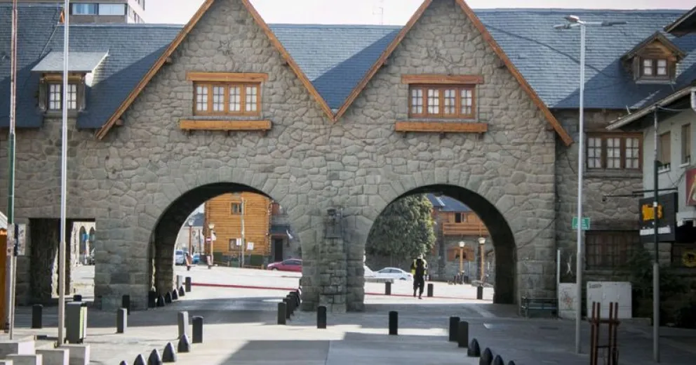 El intendente afirmó que comenzarán a llegar de a mil turistas