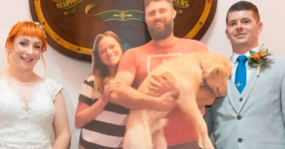 Se casaron en pandemia y tuvieron como invitados a sus familiares en figuras de cartón