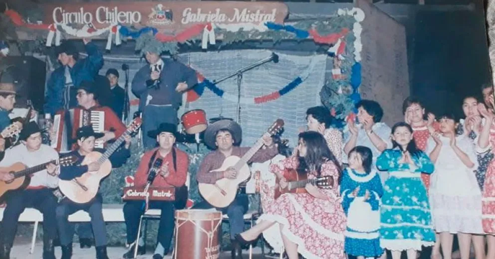 Cuando en los barrios se festejaba cada 18 de Septiembre con las tradicionales Ramadas Chilenas