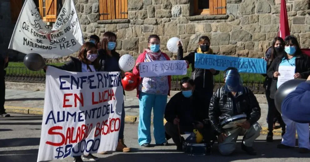 "Hablamos de trabajo y dinero, pero mucho más grave es el estado emocional"