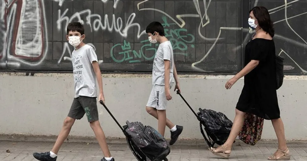 Europa entró al otoño en segunda ola, con nuevas restricciones y caídas económicas